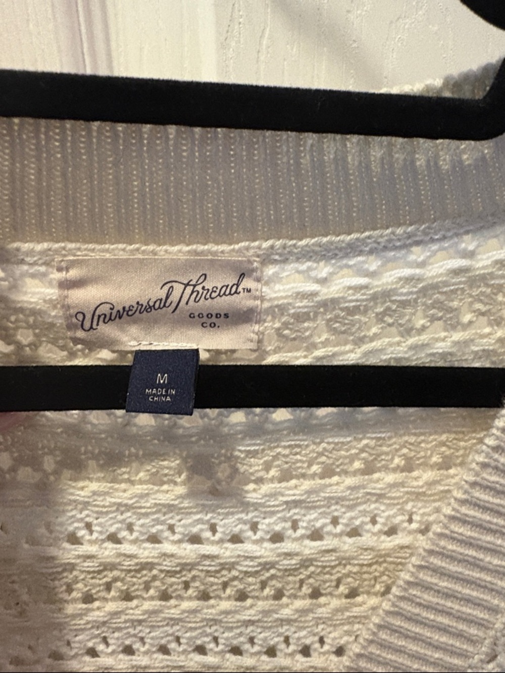 Universal Thread Crochet top - Picture 2 of 2